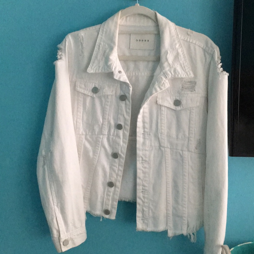 BLANK NYC - White Jean Jacket
